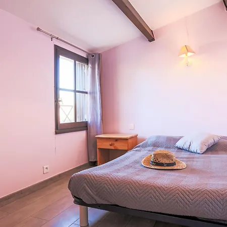 Apartment Cap Caddy By Interhome *